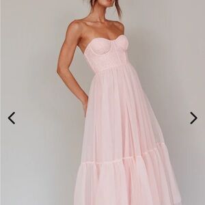 Selfie Leslie Blush Strapless Dress
